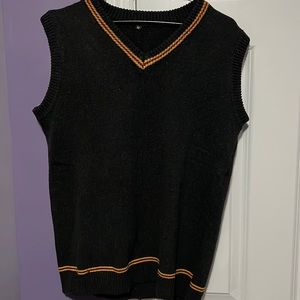 Sweater vest